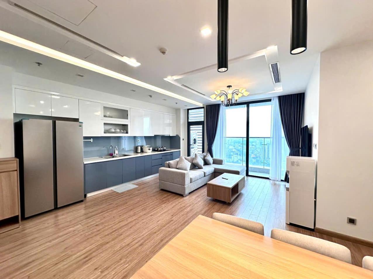Luxury Apartment In Vinhomes Metropolis 하노이 외부 사진